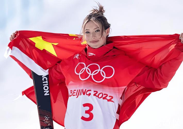 自由式滑雪世界杯云顶站:谷爱凌预赛第一晋级 自由式滑雪世界杯云顶站:谷爱凌预赛第一晋级